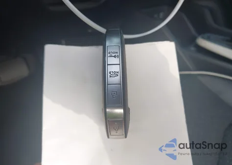 2025 Kia K4 Gt-Line из США, поврежденный, VIN 3KPFW4DE7SE051558